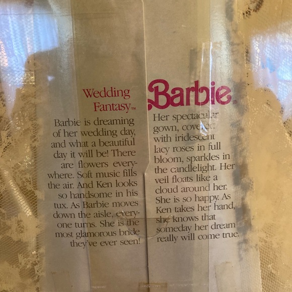 1989 Wedding Fantasy Barbie - Picture 5 of 6